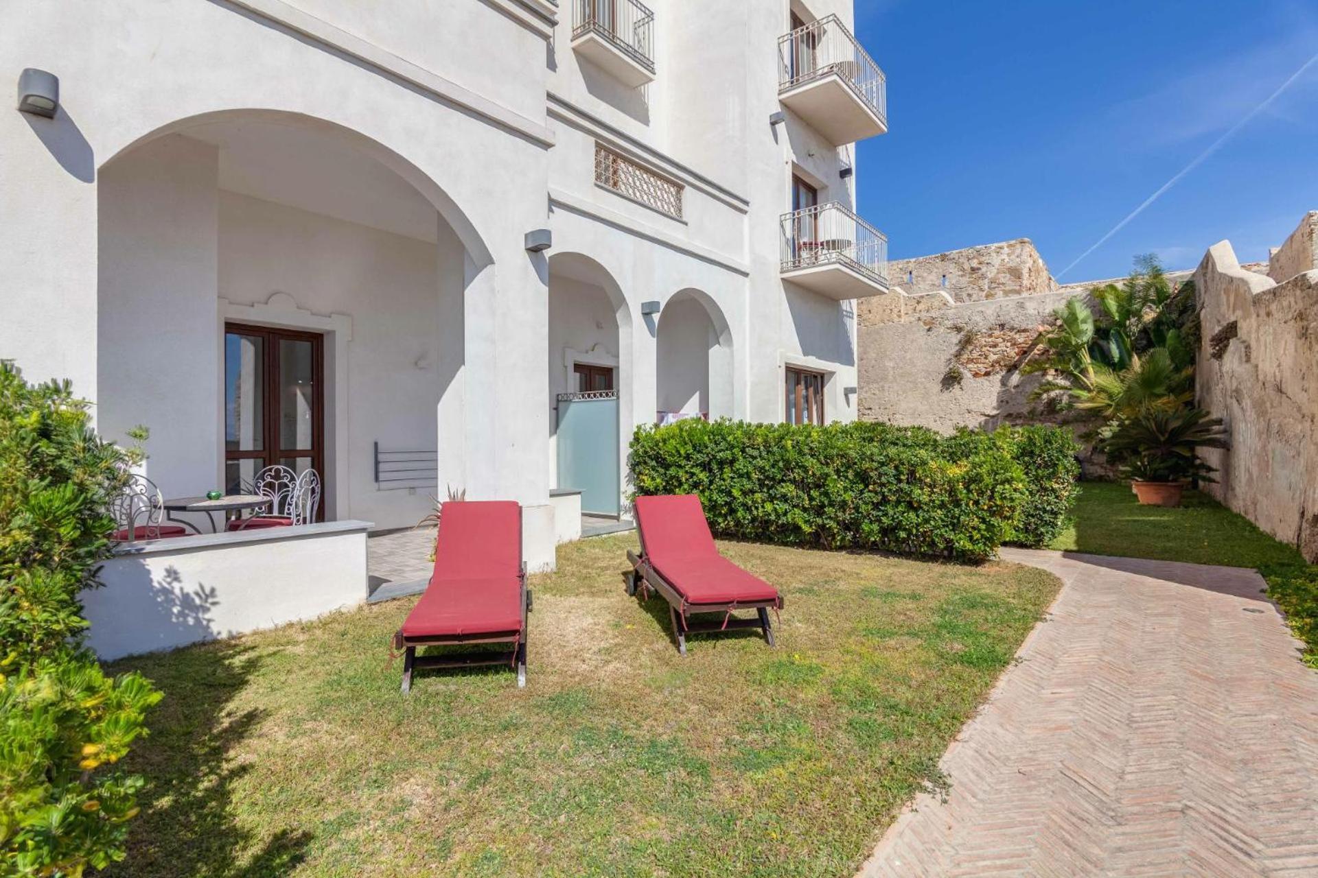 Apartamentos La Residencia ตาริฟา ภายนอก รูปภาพ